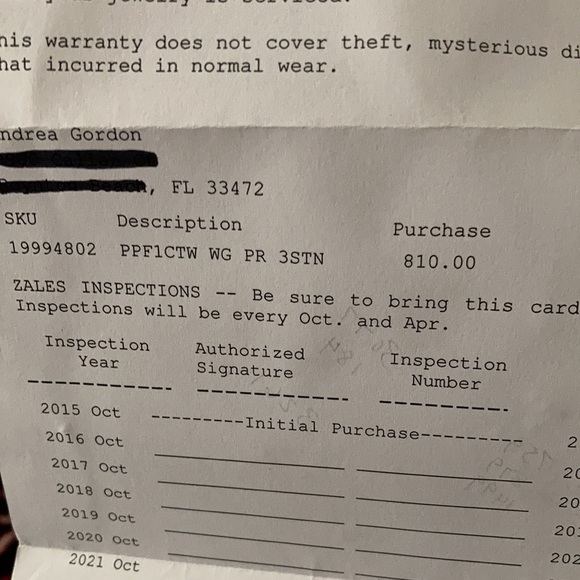 Zales 1 cute 10KWG Princess Cut 3 Stone Ring - Picture 4 of 6